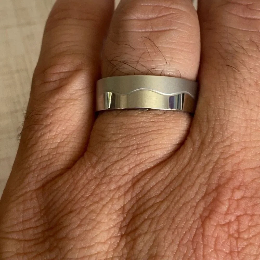Men’s Stainless Steel Ring Size 10 Silver Band Wave Design Minimalist